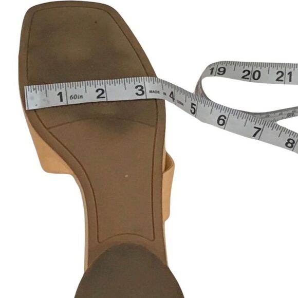 Leather Toe Thong, Franco Sarto, Size 8.5 - Picture 8 of 8